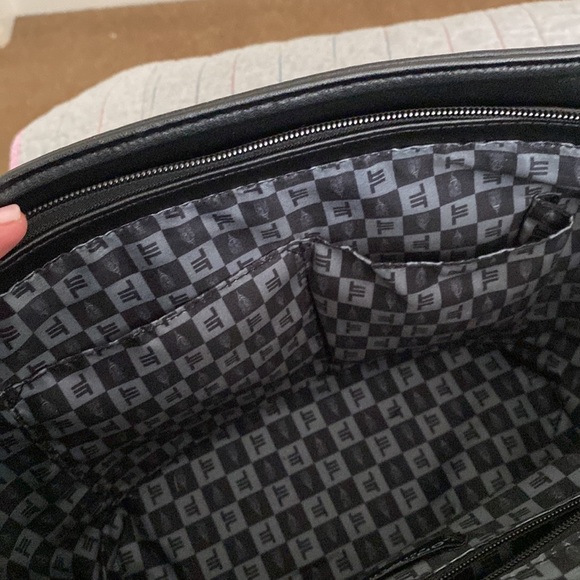 Black London Fog bag - Picture 7 of 7